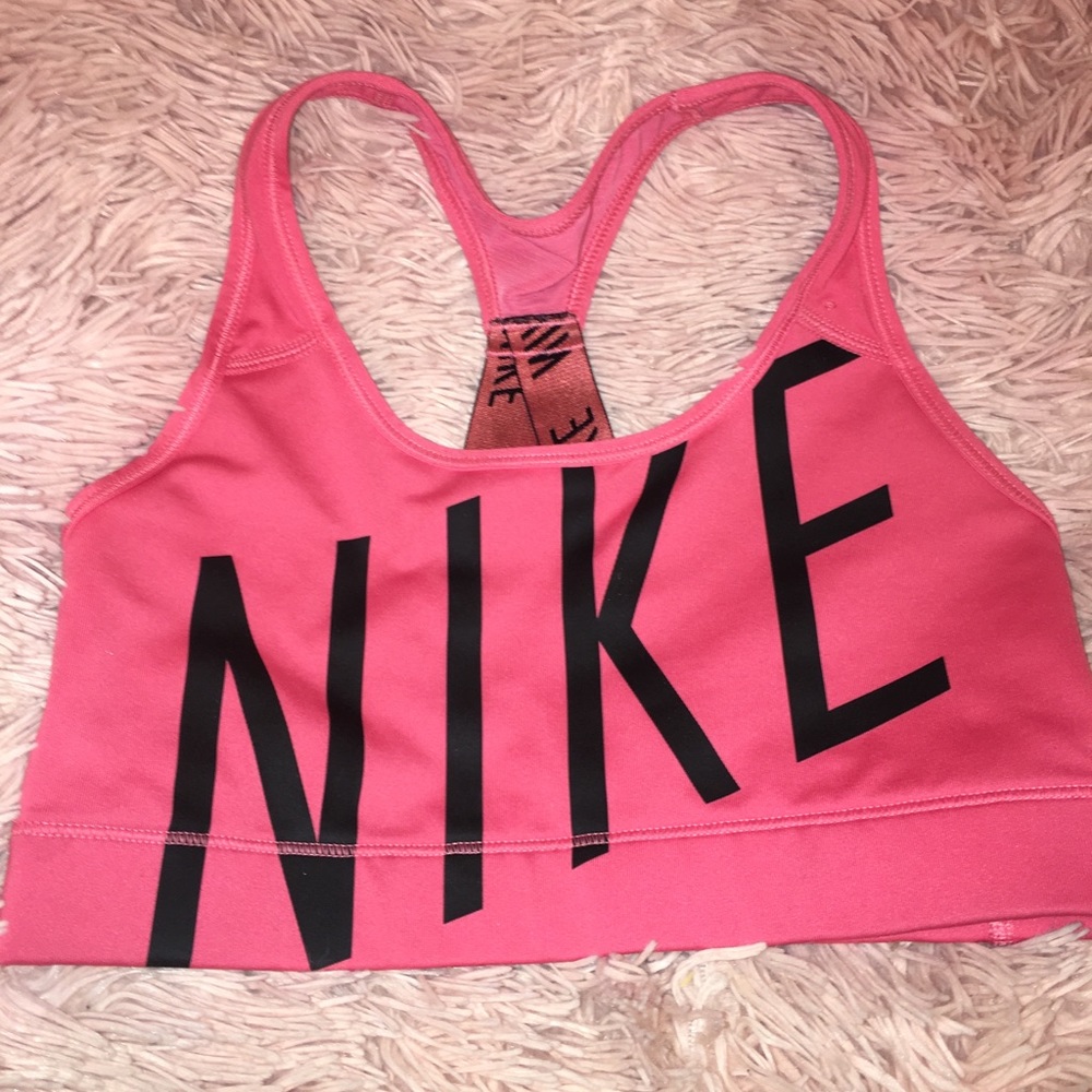nike sports bra